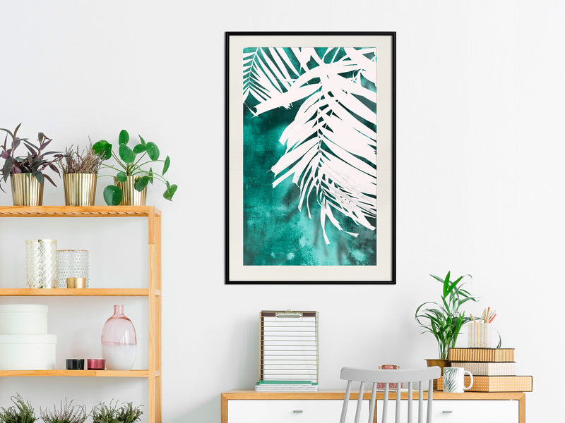 Poster - White Palm on Teal Background  - zwart passepartout