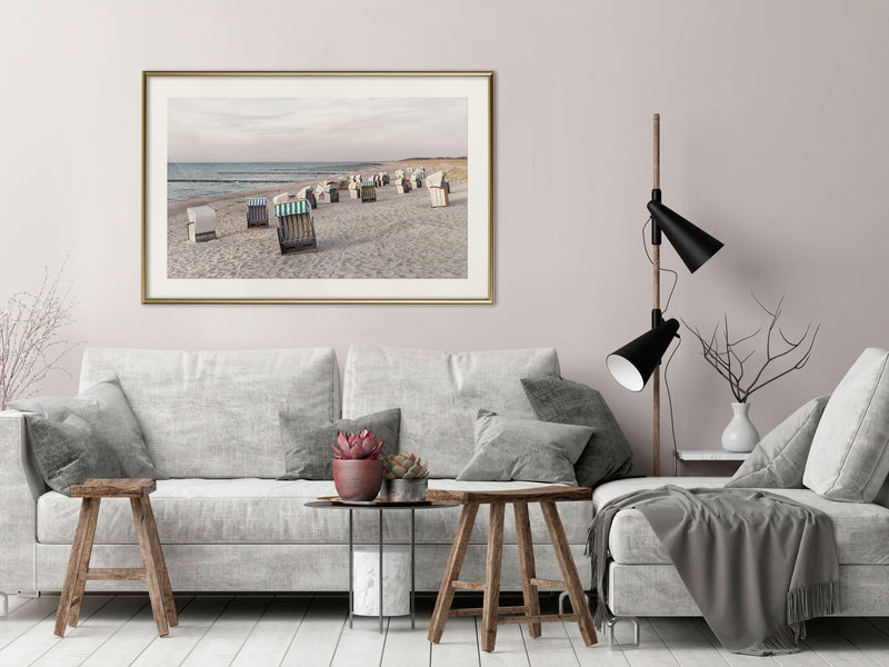 Poster - Baltic Beach Chairs  - goud passepartout
