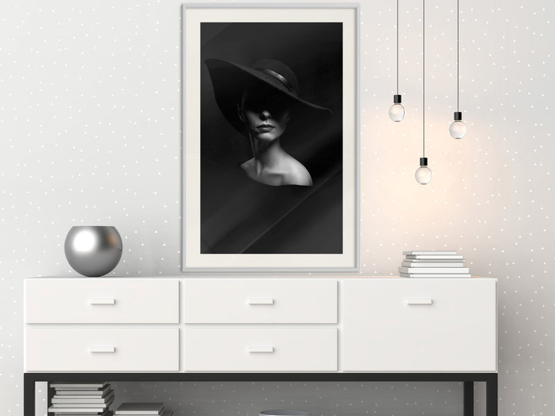 Poster - Woman in a Hat  - wit passepartout