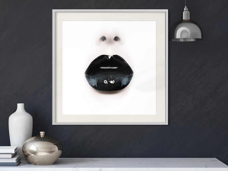 Poster - Black Lipstick (Square)  - wit passepartout